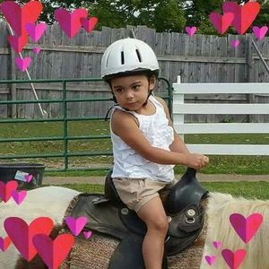 Meet your Posher, Debbie